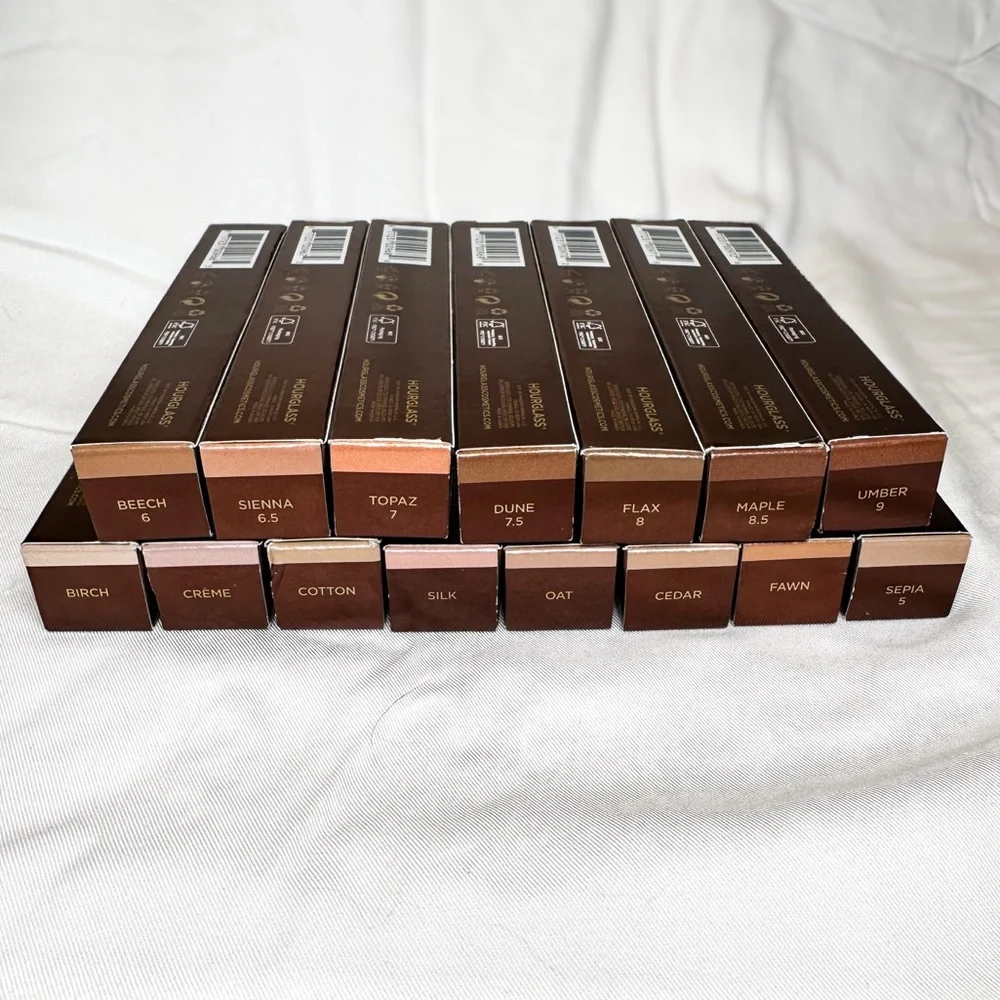 (9 Umber) 🆕 HOURGLASS Vanish™ Airbrush Concealer in Shade: Umber Medium Deep NIB